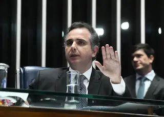 Pacheco diz que judicialização da política gera crise de confiança entre os Poderes e nega retaliação
